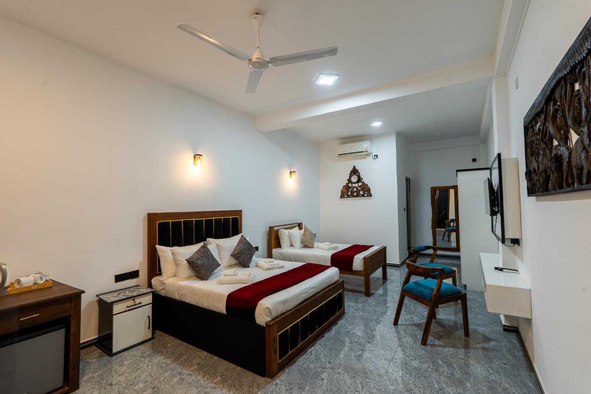 Golden Stars Hotel Dambulla Eksteriør bilde