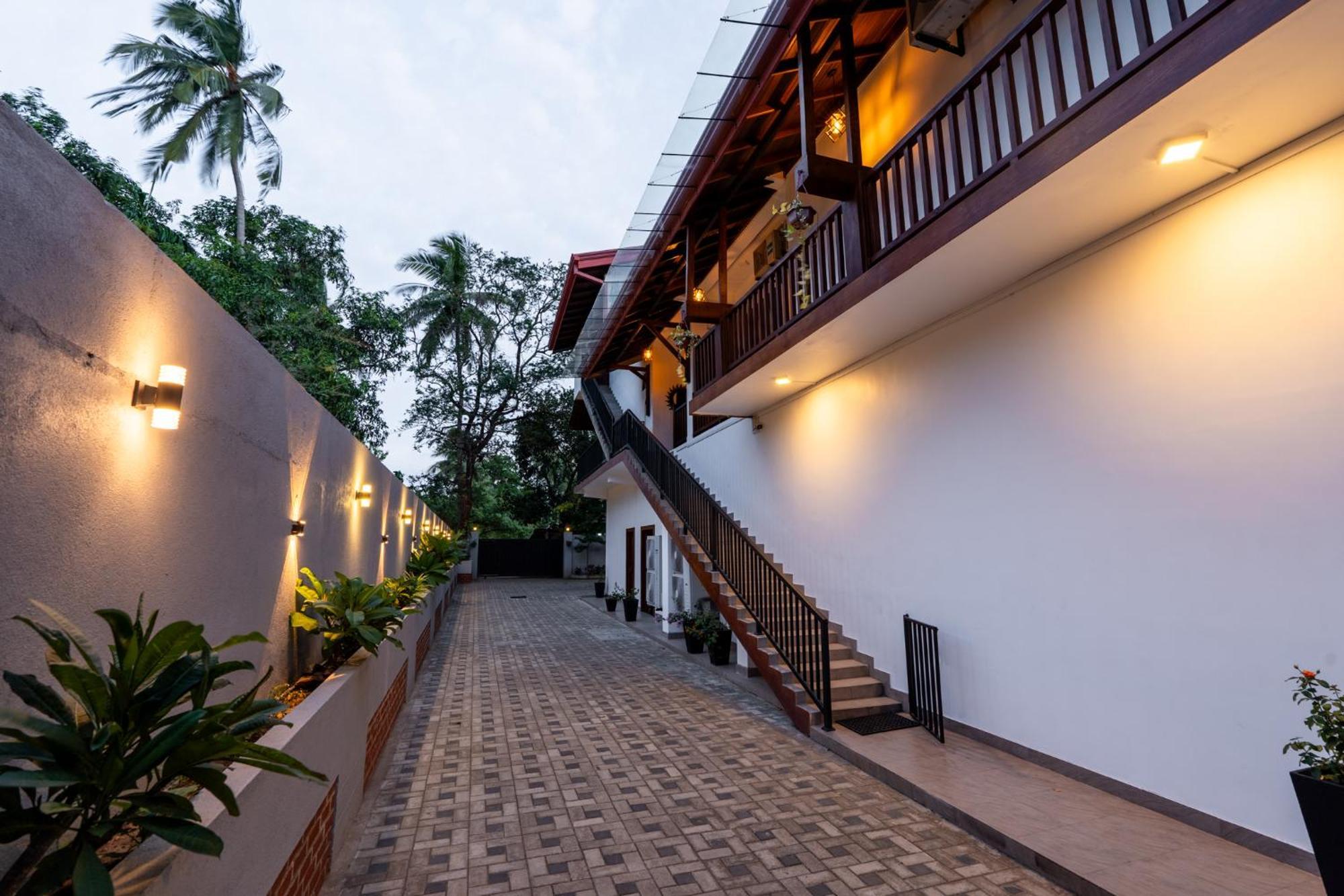 Golden Stars Hotel Dambulla Eksteriør bilde